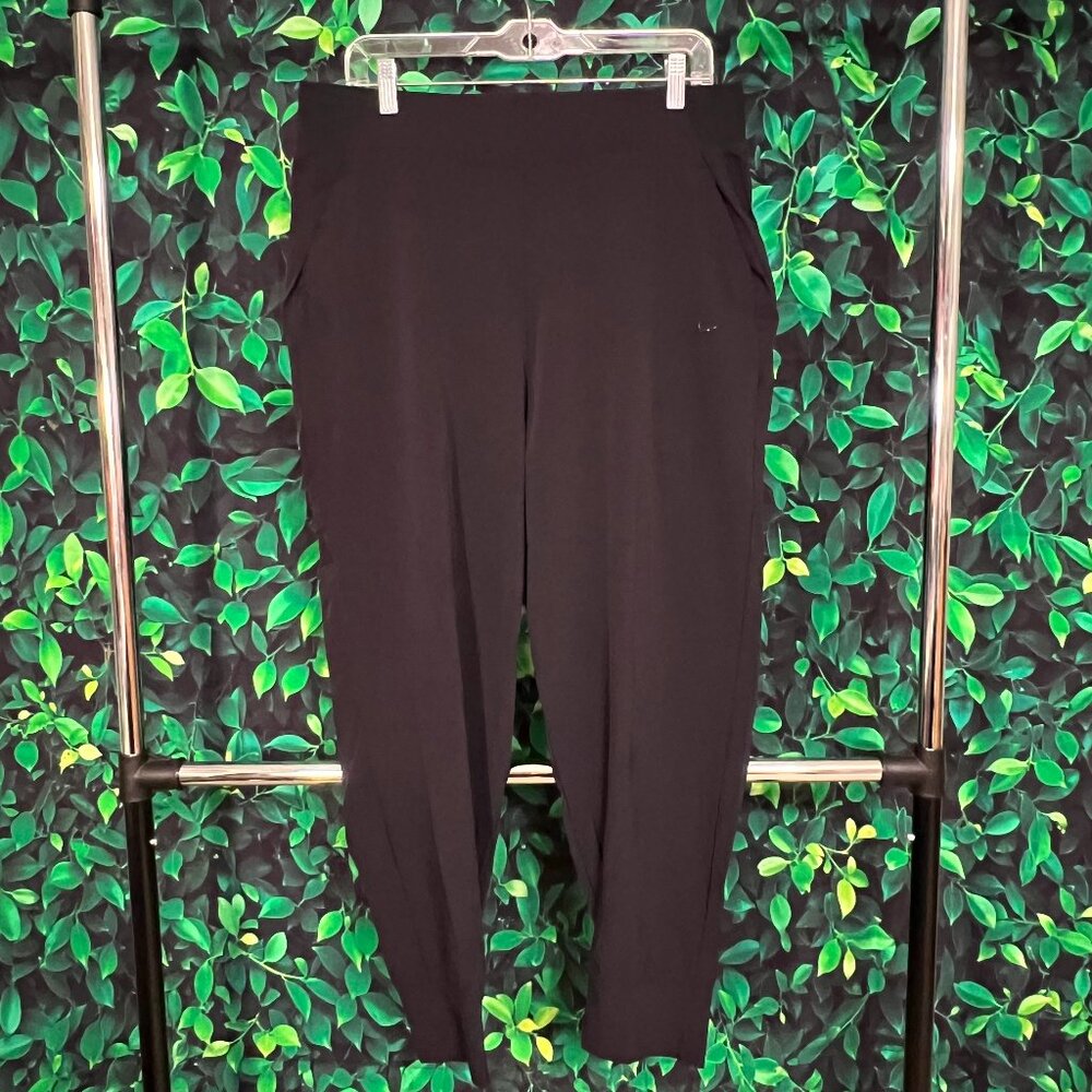 NWT Nike Dri-Fit Black Jogger (XL)